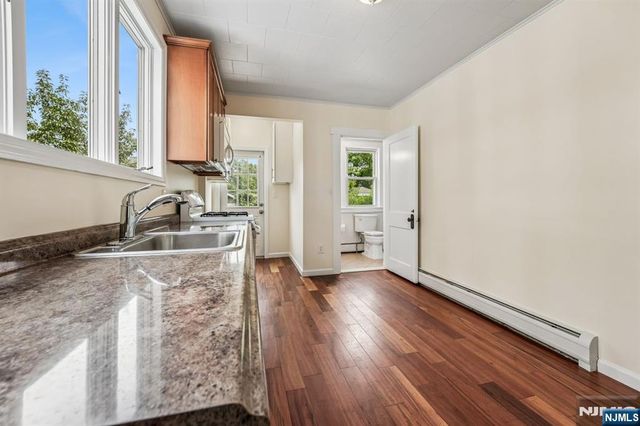 21 Broughton Avenue 1, Bloomfield, NJ 07003