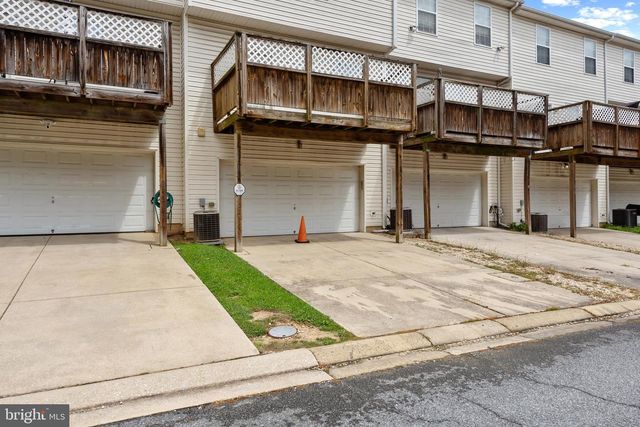 874 LOWE RD, Baltimore, MD 21220