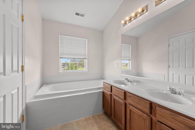 874 LOWE RD, Baltimore, MD 21220