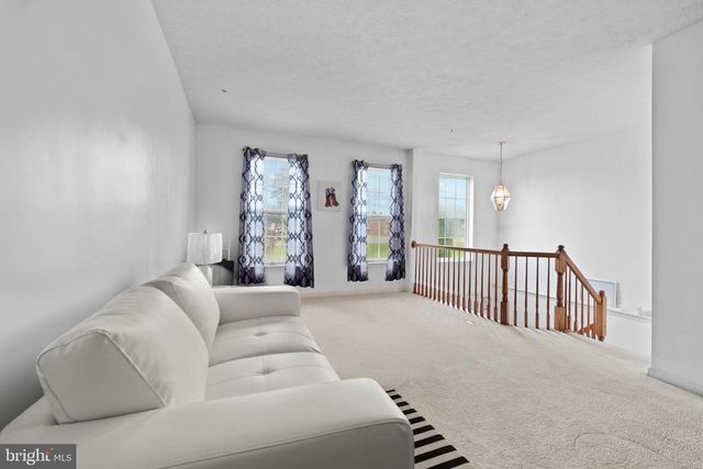 874 LOWE RD, Baltimore, MD 21220