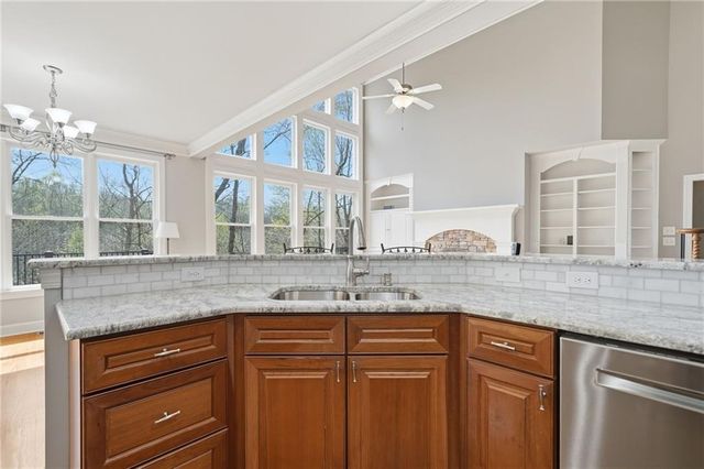 530 River Estates Parkway, Canton, GA 30115