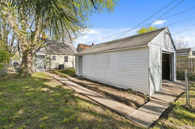 1419 Johnson Street, South Bend, IN 46628