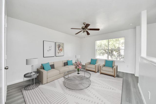 14631 Alannah Lagoon Court, Houston, TX 77083