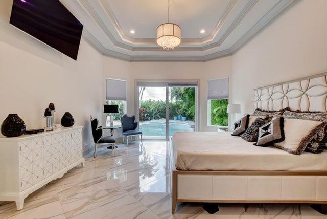 6735 Royal Orchid Circle, Delray Beach, FL 33446