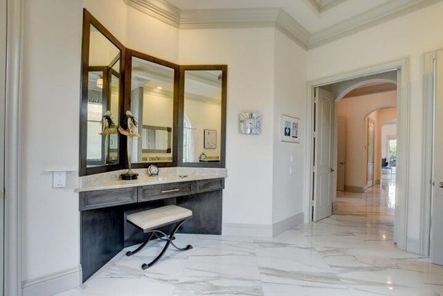 6735 Royal Orchid Circle, Delray Beach, FL 33446