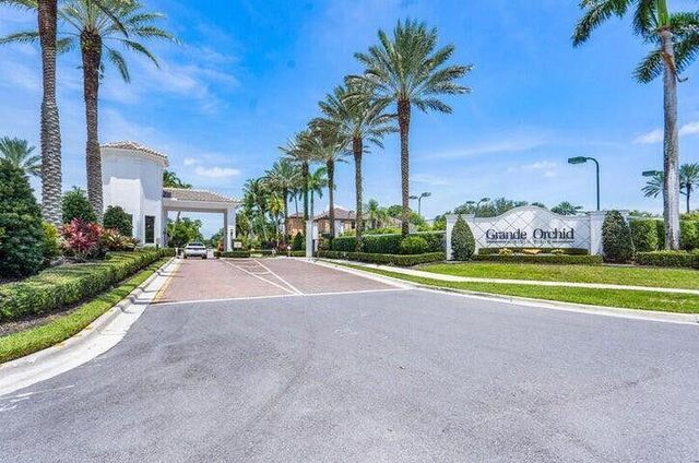 6735 Royal Orchid Circle, Delray Beach, FL 33446