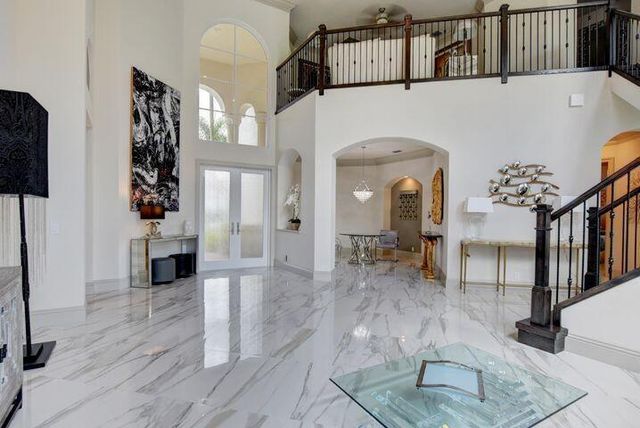 6735 Royal Orchid Circle, Delray Beach, FL 33446