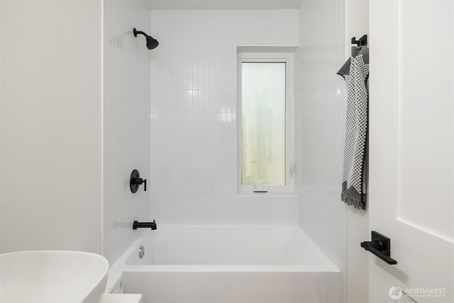534 W Barrett Street, Seattle, WA 98119