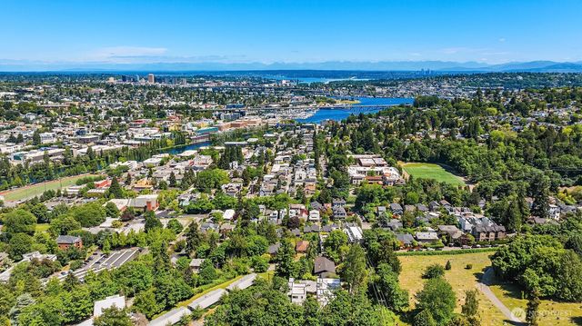 534 W Barrett Street, Seattle, WA 98119