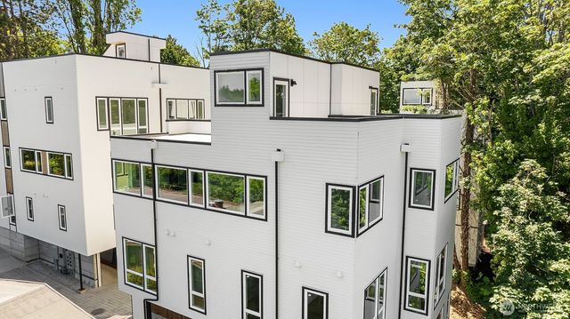 534 W Barrett Street, Seattle, WA 98119
