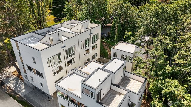 534 W Barrett Street, Seattle, WA 98119