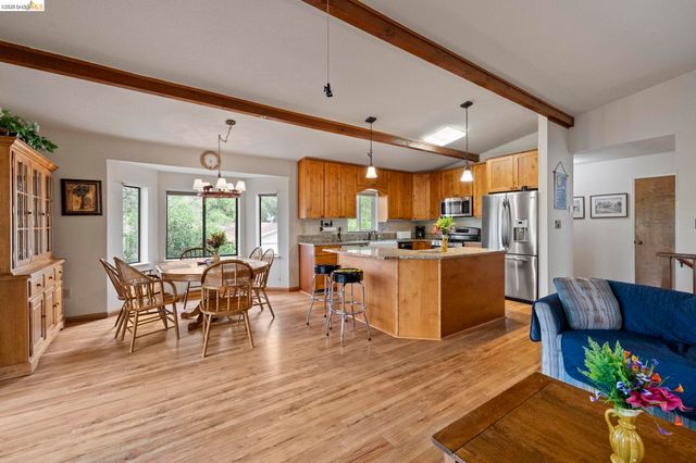 12955 Jackson Mill Drive, Groveland, CA 95321