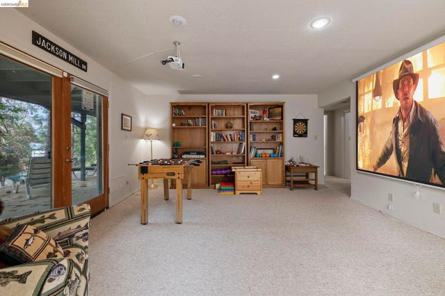 12955 Jackson Mill Drive, Groveland, CA 95321