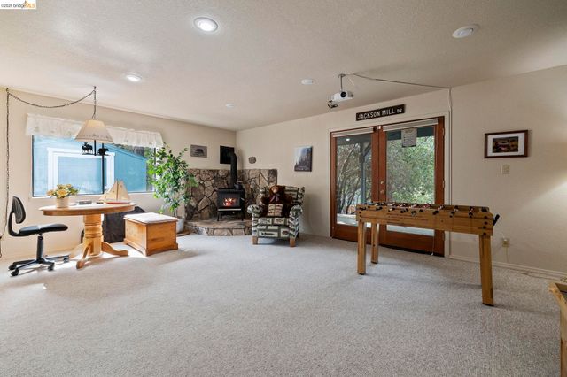 12955 Jackson Mill Drive, Groveland, CA 95321