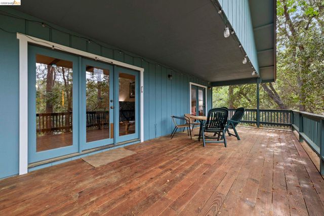 12955 Jackson Mill Drive, Groveland, CA 95321