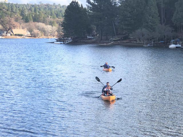 12955 Jackson Mill Drive, Groveland, CA 95321