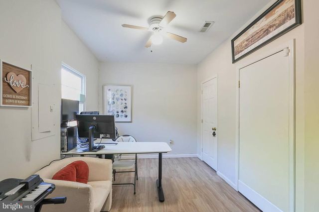 5876 PONTIAC DR, Woodbridge, VA 22193