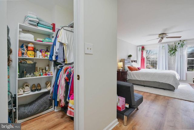 5876 PONTIAC DR, Woodbridge, VA 22193