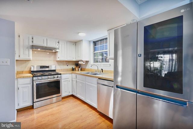 5876 PONTIAC DR, Woodbridge, VA 22193