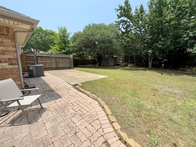 2128 N Aspenwood Drive, Grapevine, TX 76051