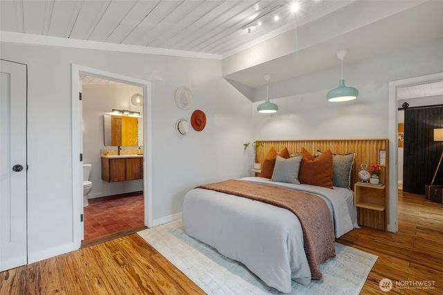 21108 1st Avenue S, Des Moines, WA 98198