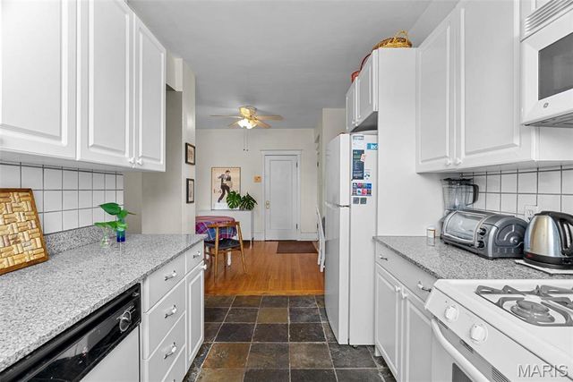 4501 Maryland Avenue 603, St Louis, MO 63108