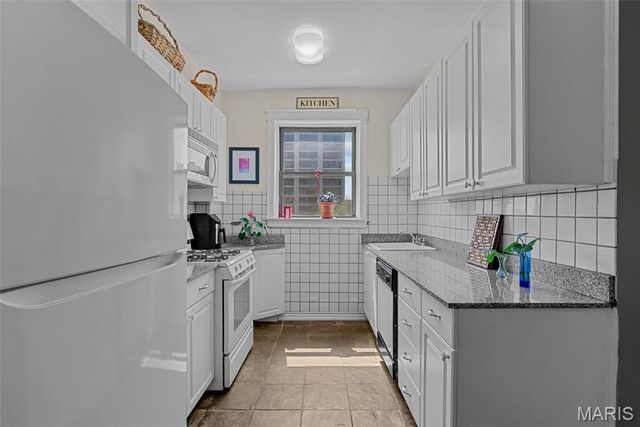4501 Maryland Avenue 603, St Louis, MO 63108