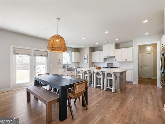 7408 Whistling Duck Way, Flowery Branch, GA 30542