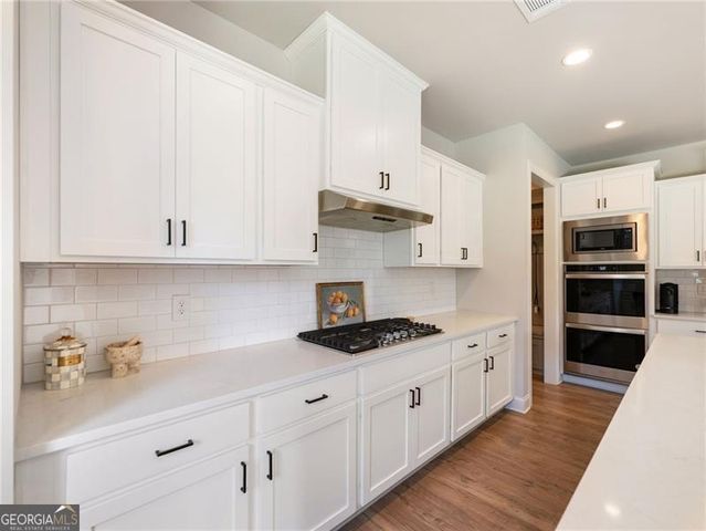 7408 Whistling Duck Way, Flowery Branch, GA 30542