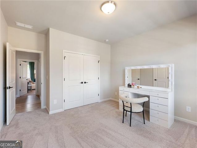 7408 Whistling Duck Way, Flowery Branch, GA 30542