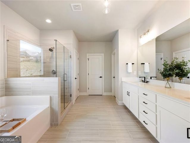 7408 Whistling Duck Way, Flowery Branch, GA 30542