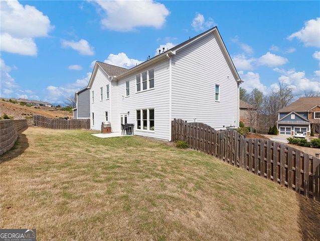 7408 Whistling Duck Way, Flowery Branch, GA 30542