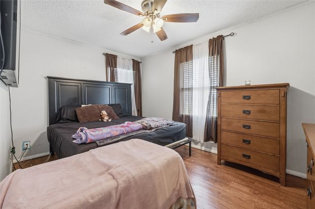 135 Hightower Street, Hillsboro, TX 76645