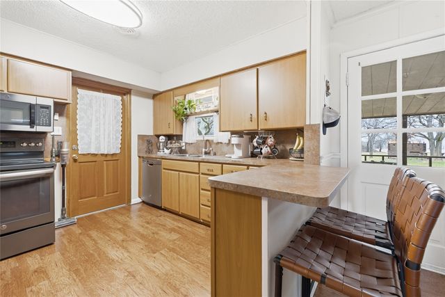 135 Hightower Street, Hillsboro, TX 76645