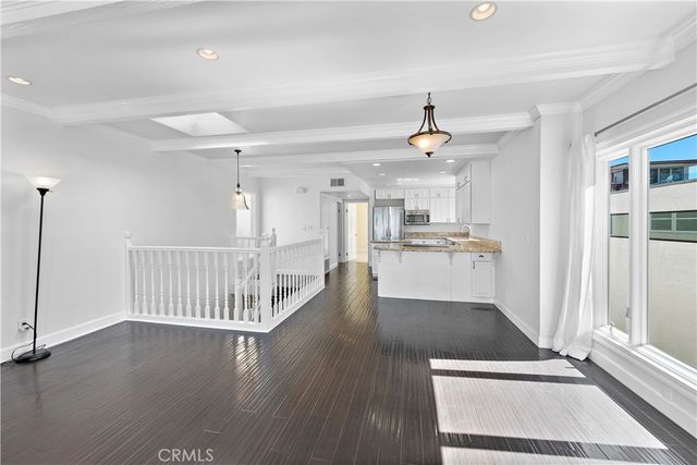 882 Acapulco Street, Laguna Beach, CA 92651
