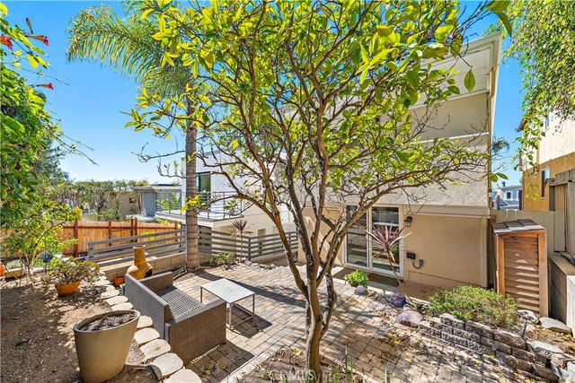 882 Acapulco Street, Laguna Beach, CA 92651