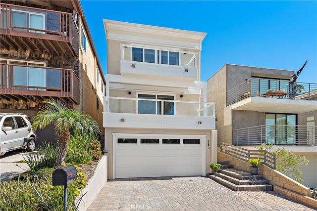 882 Acapulco Street, Laguna Beach, CA 92651