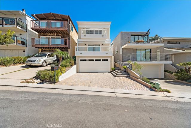 882 Acapulco Street, Laguna Beach, CA 92651