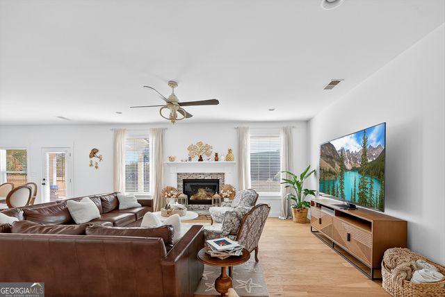 40 Long Branch Trail, Sharpsburg, GA 30277