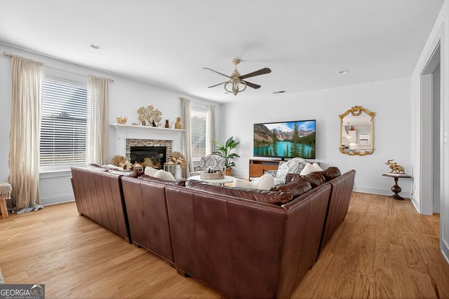 40 Long Branch Trail, Sharpsburg, GA 30277