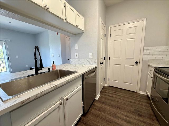 13115 SANCTUARY COVE DRIVE 301, Tampa, FL 33637