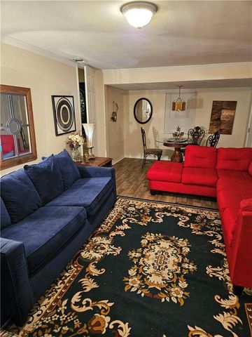 2753 Dauphin Street, Mobile, AL 36606