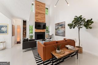 2498 Cedar Brook E, Marietta, GA 30067