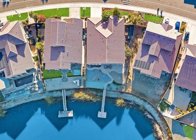 1440 Riva Trigoso Dr, Manteca, CA 95337