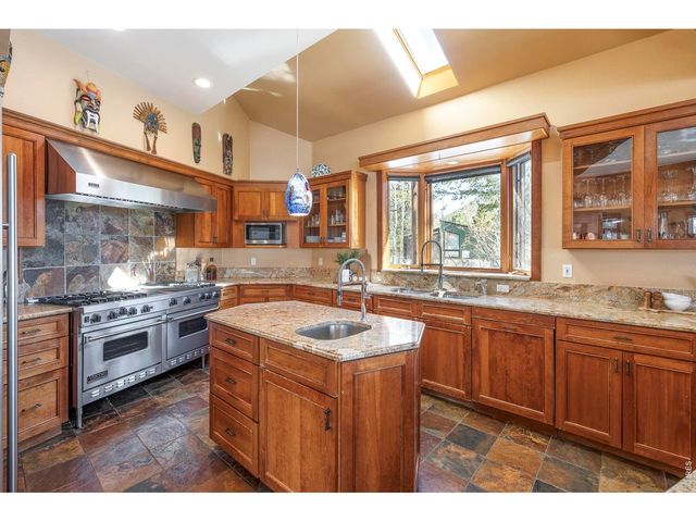 5097 Flagstaff Rd, Boulder, CO 80302