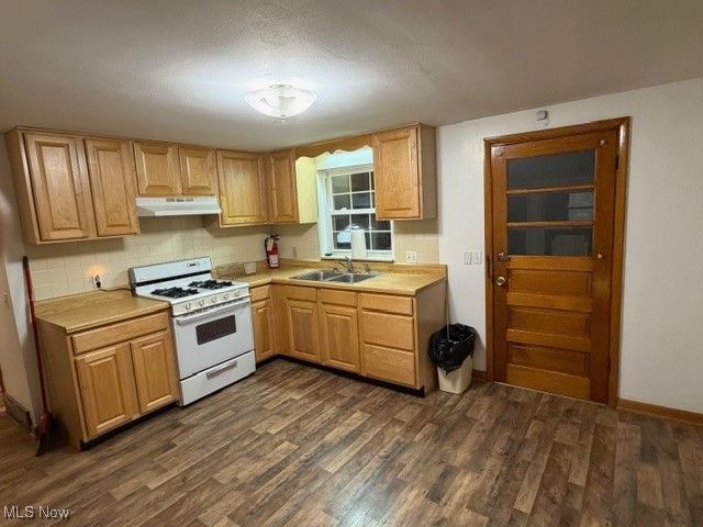 1803 18th Street, Parkersburg, WV 26101