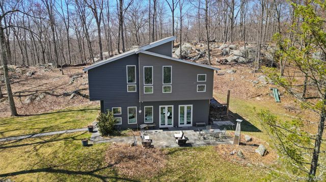 490 Pudding Street, Carmel, NY 10512