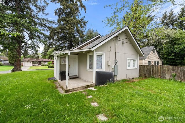 3605 S Cushman Avenue, Tacoma, WA 98418