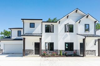 5962 N Clinton Street, Fort Wayne, IN 46825