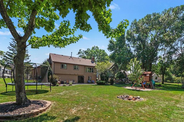 6408 Fawn Lane, Lino Lakes, MN 55014